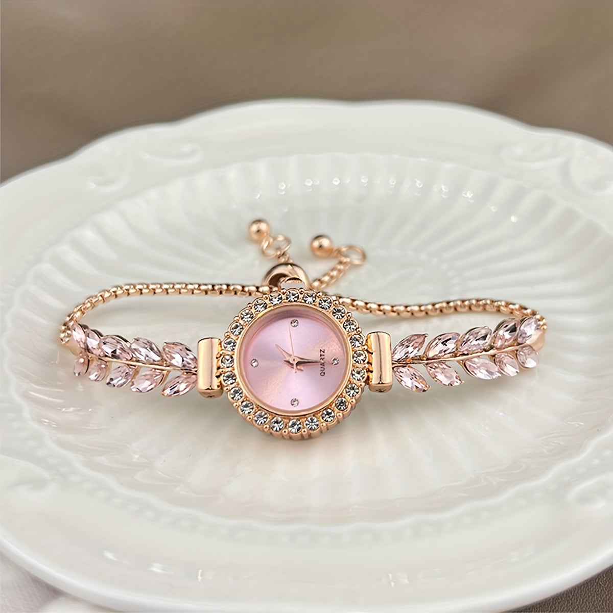 Quartz Watch for Women - Adjustable Analog Wrist, Vintage Elegant Baroque Rhinestone