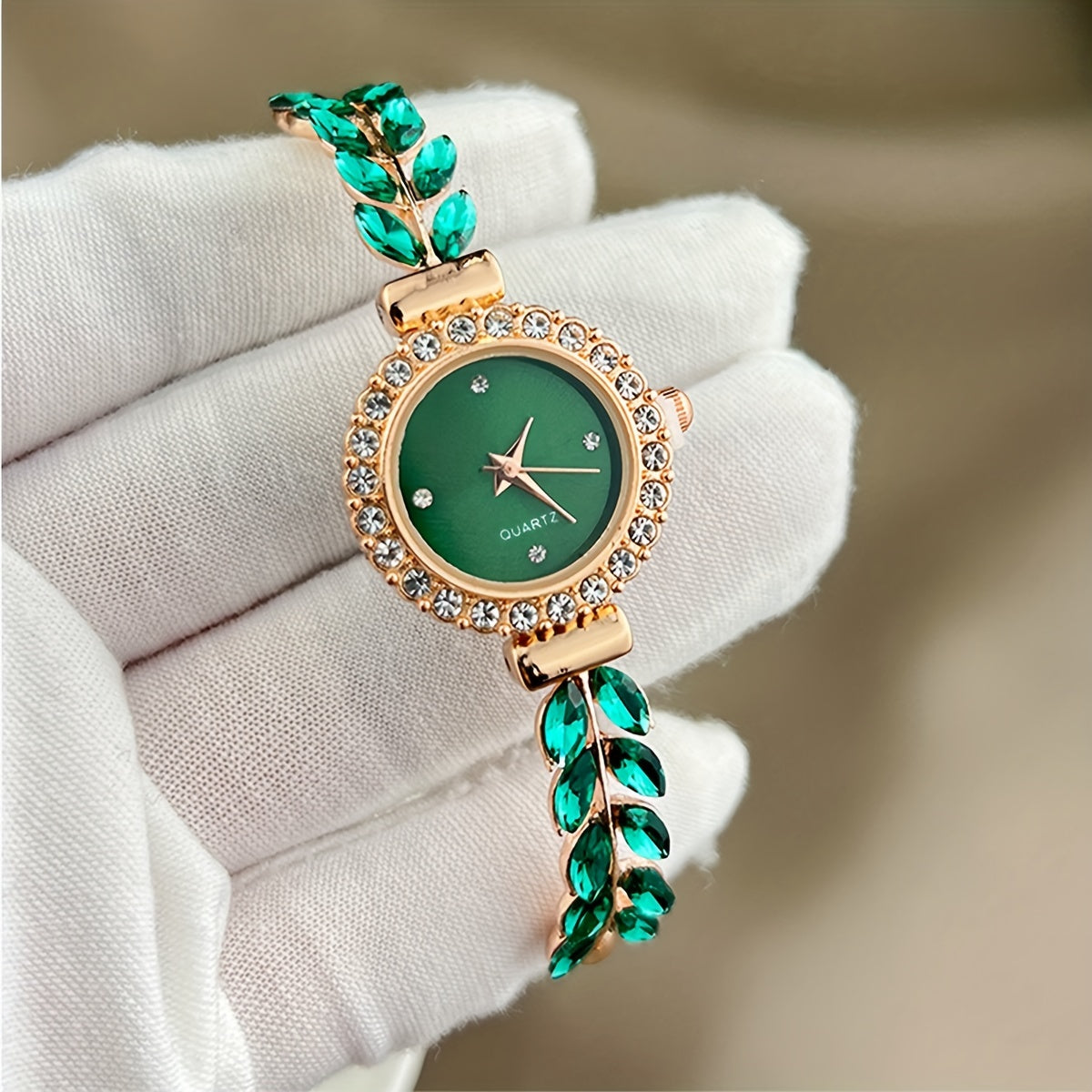 Quartz Watch for Women - Adjustable Analog Wrist, Vintage Elegant Baroque Rhinestone