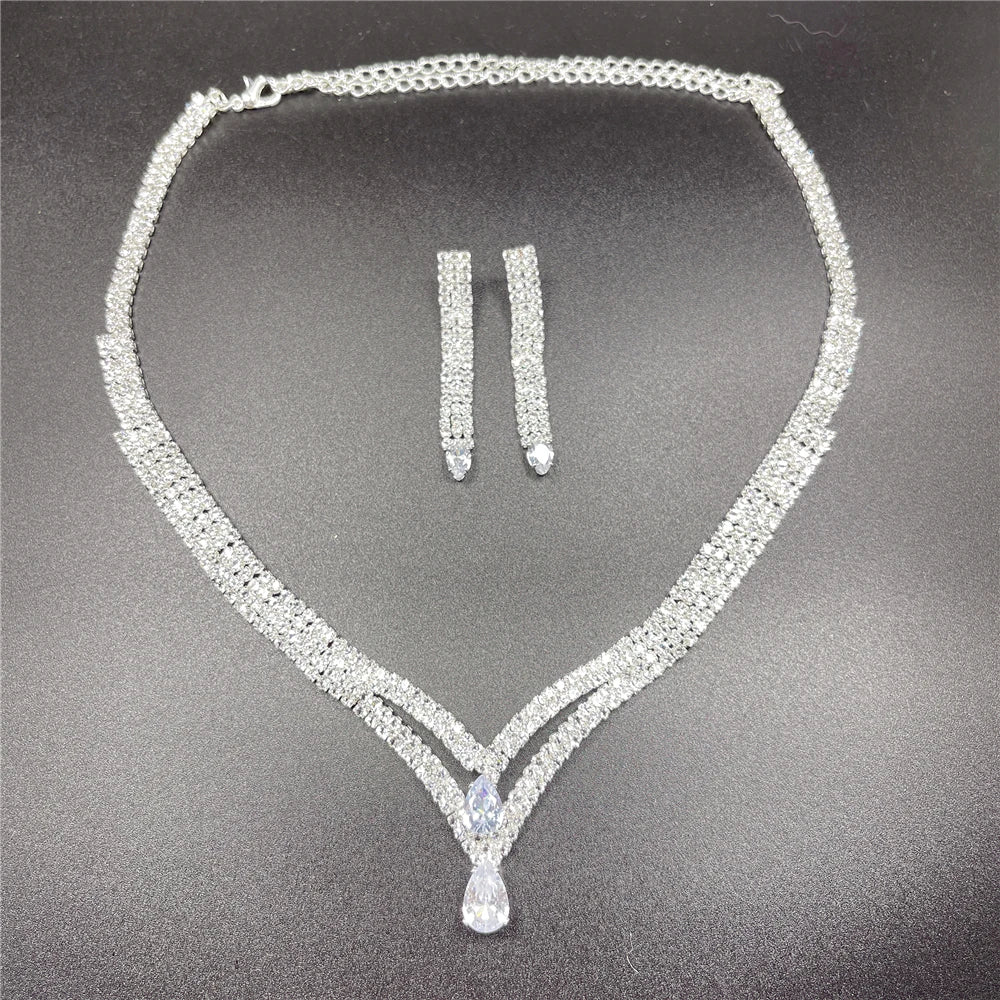 ✨ Luxury Crystal Bridal Jewelry Set – 4 Pieces ✨