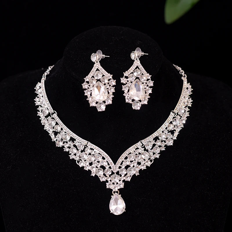 Luxury Crystal Crown Necklace & Earrings Set – European Elegance