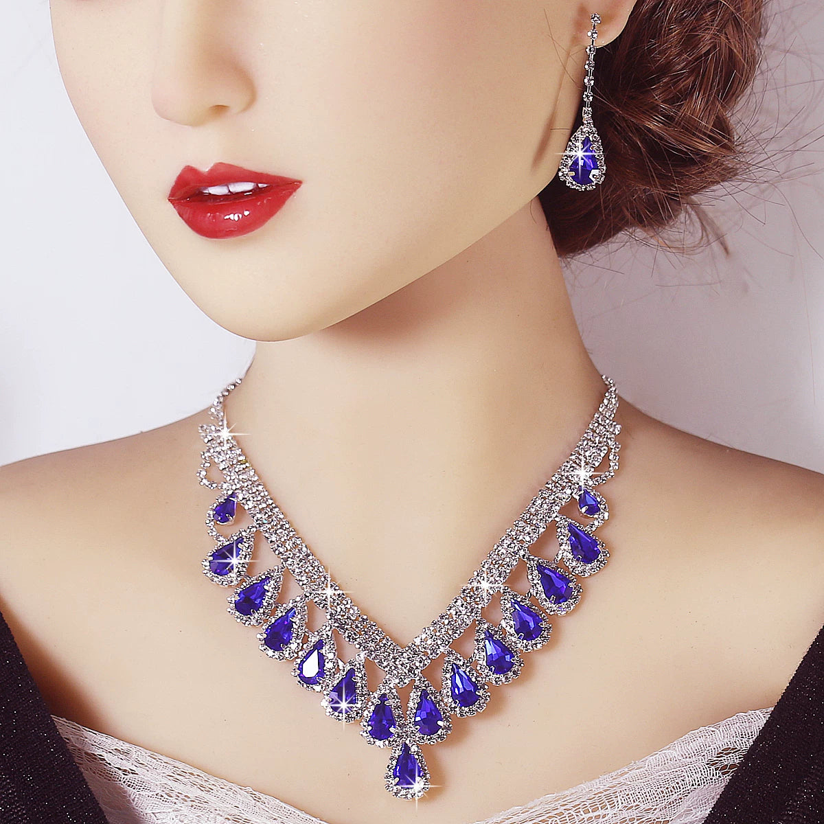 Luxury Rhinestone Drop Necklace & Earrings Set – Bridal, Evening & Special Occasion Jewelry
