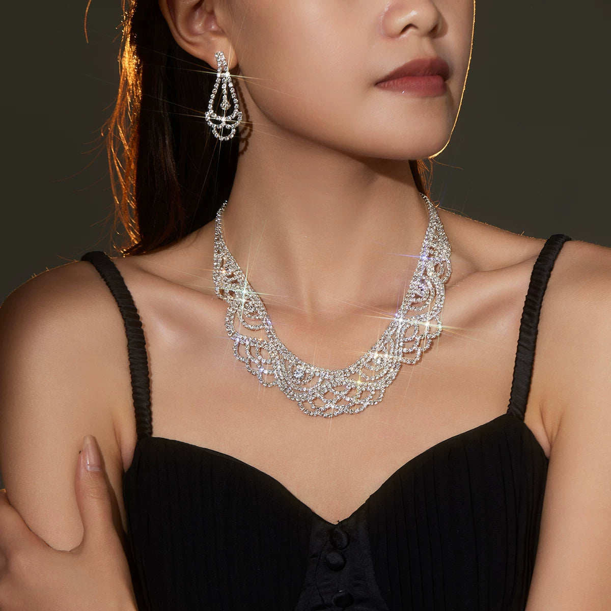 Luxury Rhinestone Necklace & Earrings Set – 2 Pieces Sparkling Jewelry Set for Women