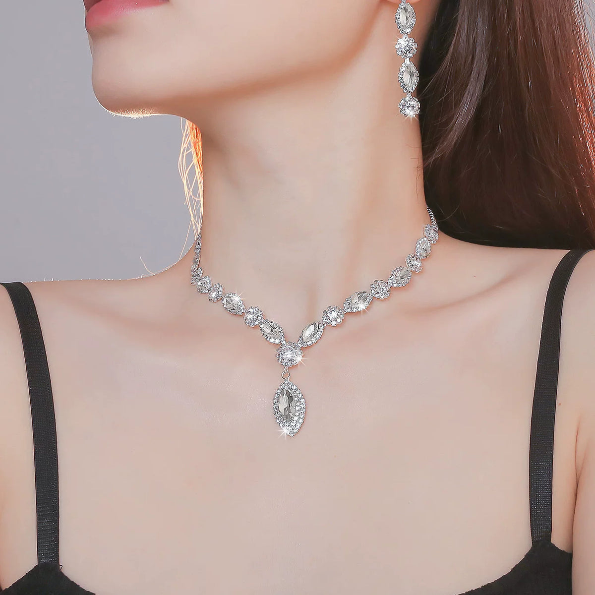 Luxury Rhinestone Necklace & Earrings Set – 2 Pieces Sparkling Jewelry Set for Women
