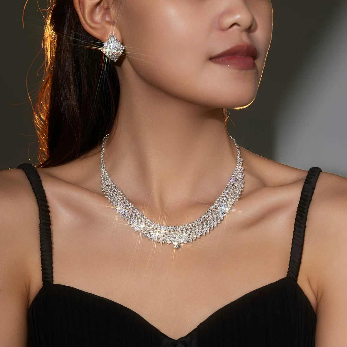 Luxury Rhinestone Necklace & Earrings Set – 2 Pieces Sparkling Jewelry Set for Women