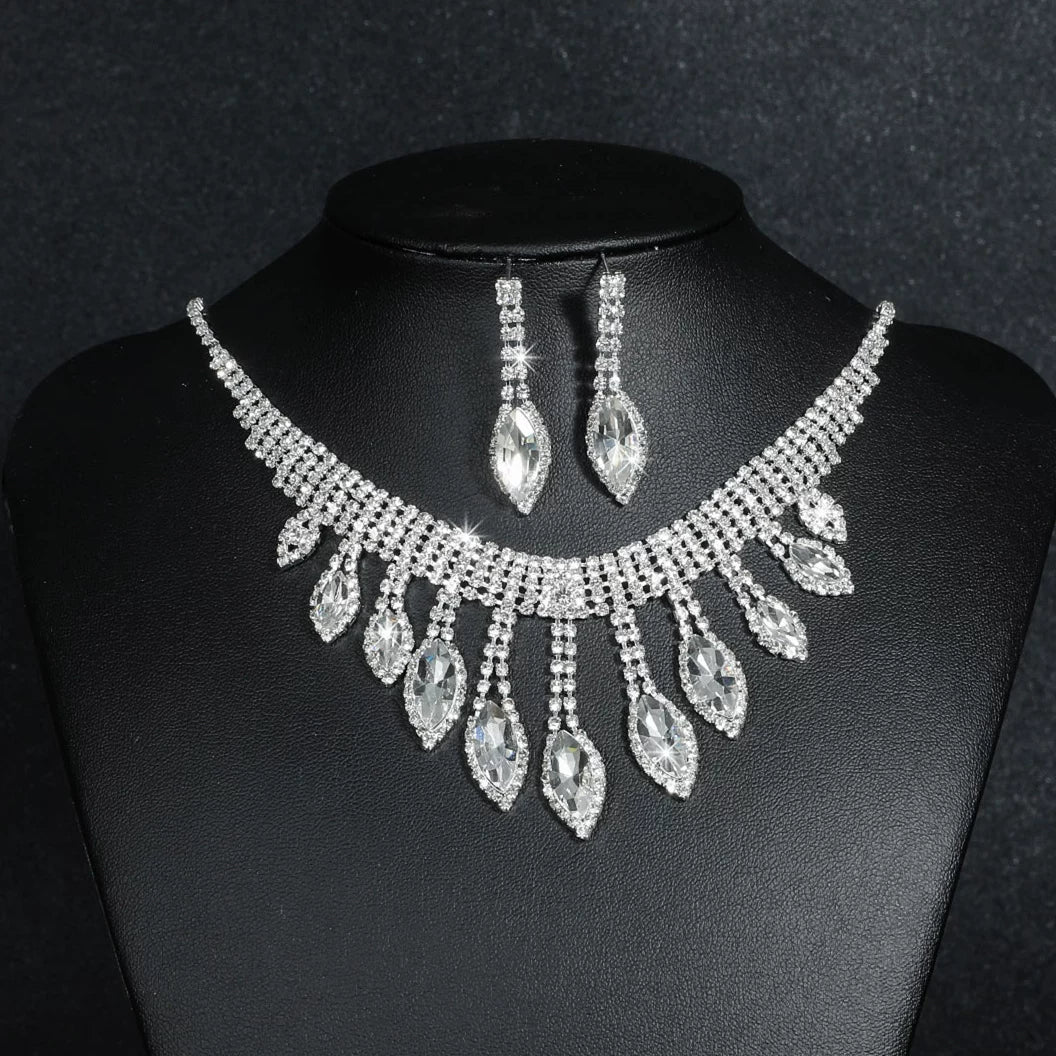 Luxury Rhinestone Necklace & Earrings Set – 2 Pieces Sparkling Jewelry Set for Women