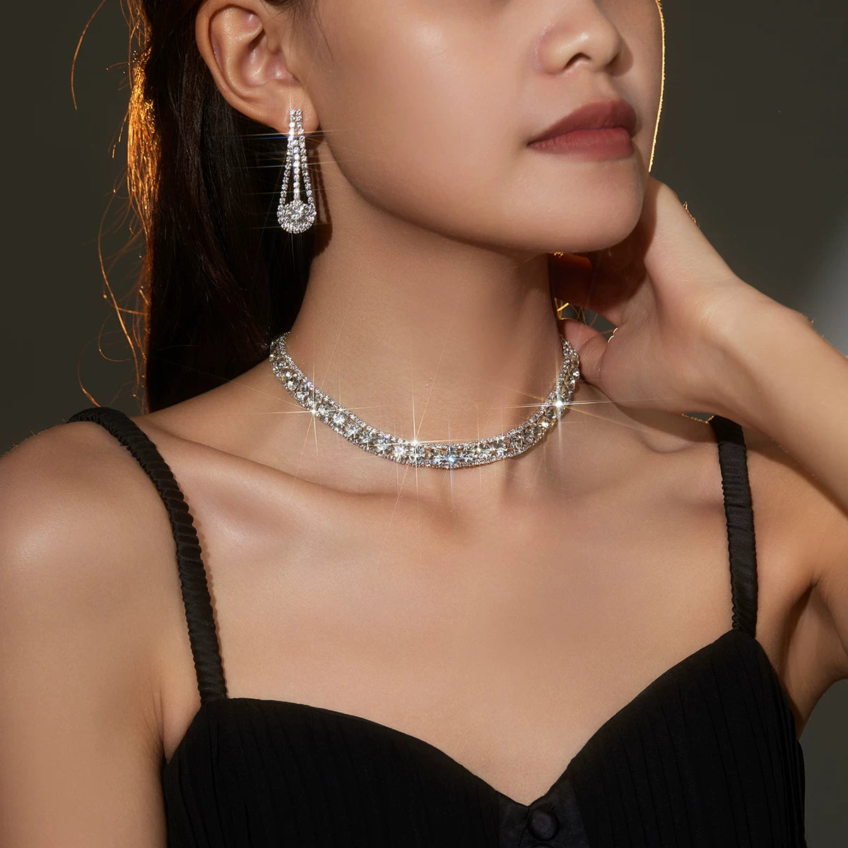 Luxury Rhinestone Necklace & Earrings Set – 2 Pieces Sparkling Jewelry Set for Women