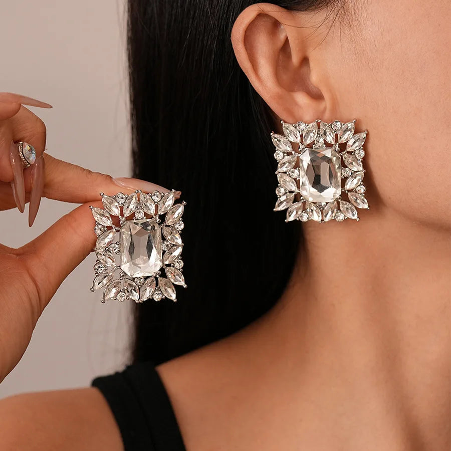 Elegant Crystal Jewelry Set – Pearl Choker Necklace, Statement Earrings & Bracelet for Weddings