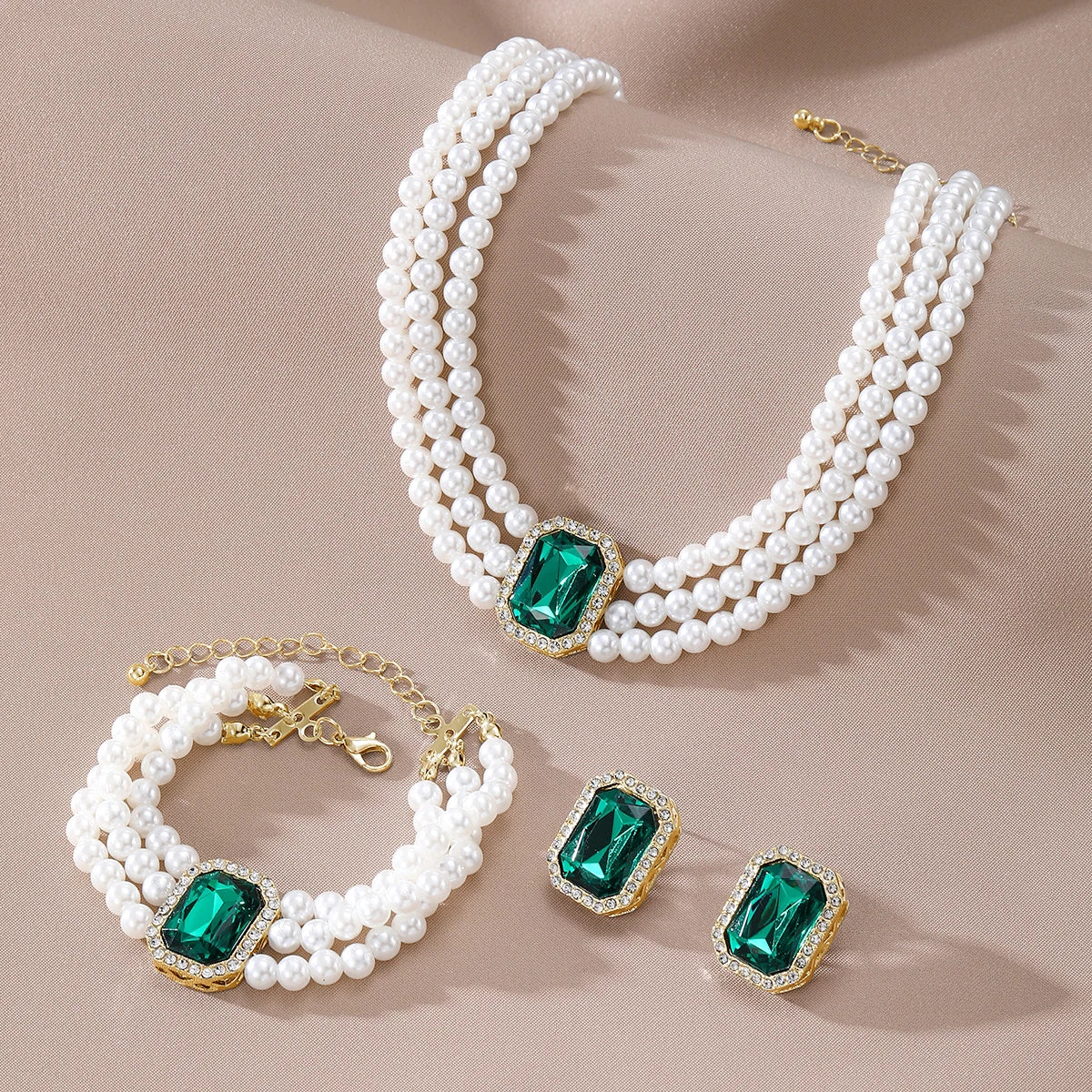Luxury 3-Piece Pearl & Rhinestone Bridal Jewelry Set – Necklace, Earrings & Bracelet