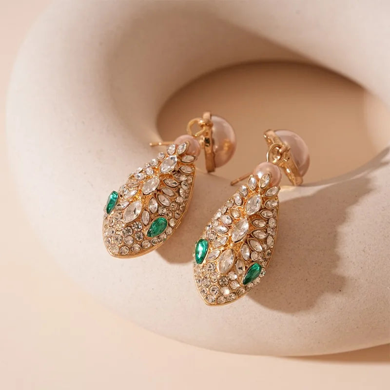 Women’s Rhinestone & Imitation Pearl Jewelry Set – Snake Chain Necklace & Drop Earrings