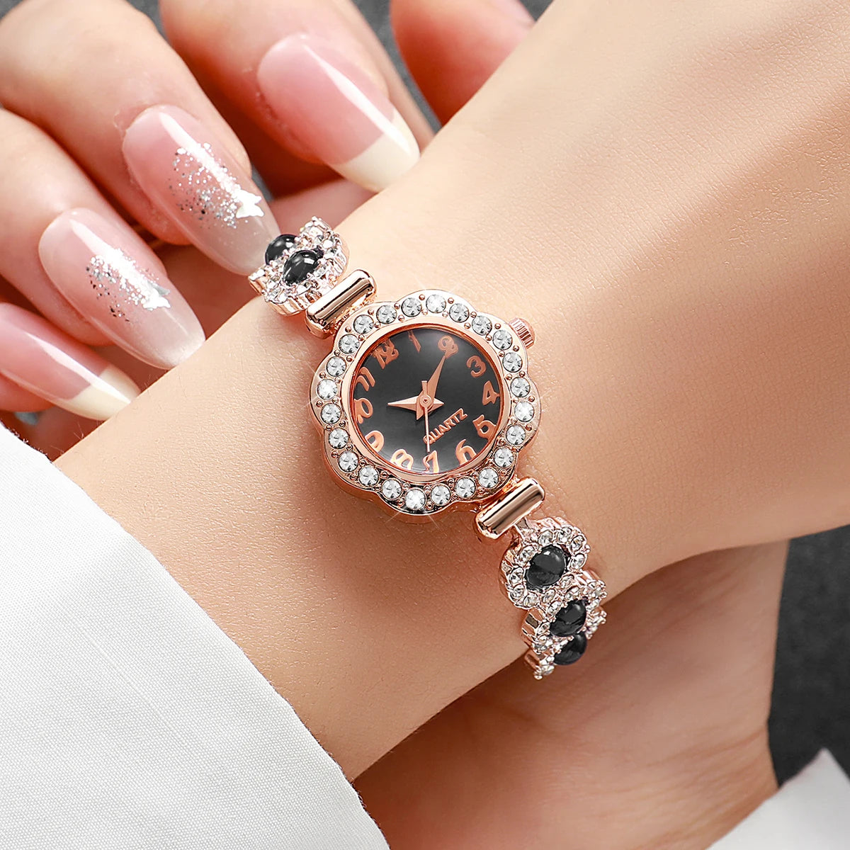 Luxury Women’s Stainless Steel Watch – Elegant Fashion Dress Timepiece