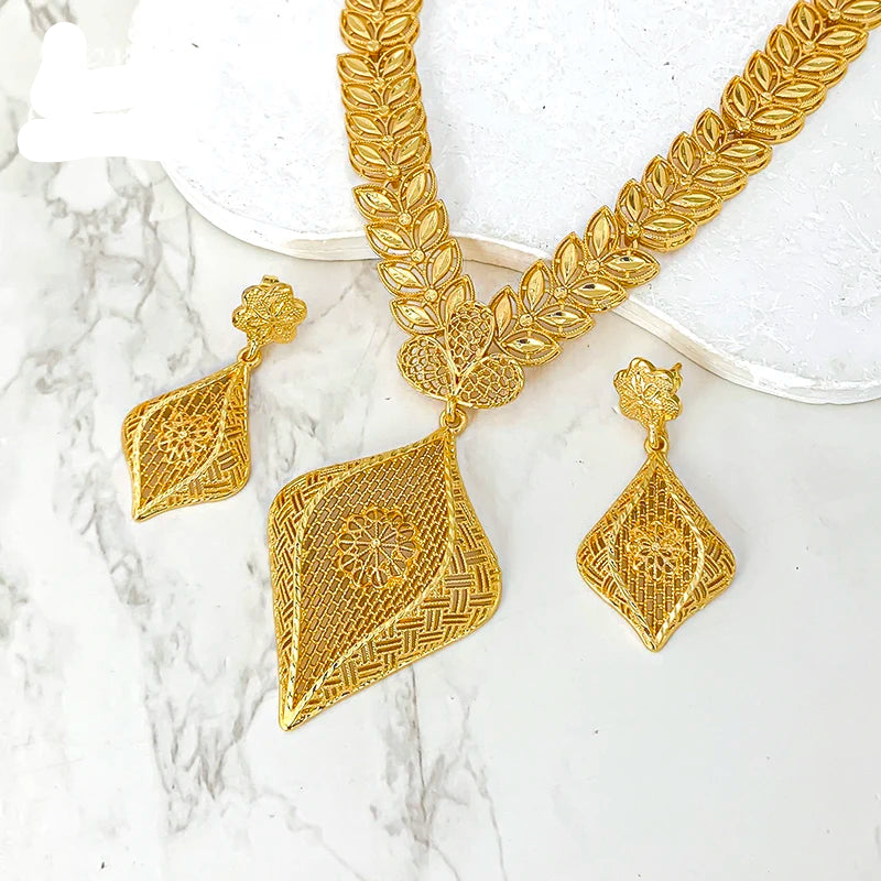 Luxury Gold Necklace & Earrings Set – Elegant Dubai Style Jewelry for Women