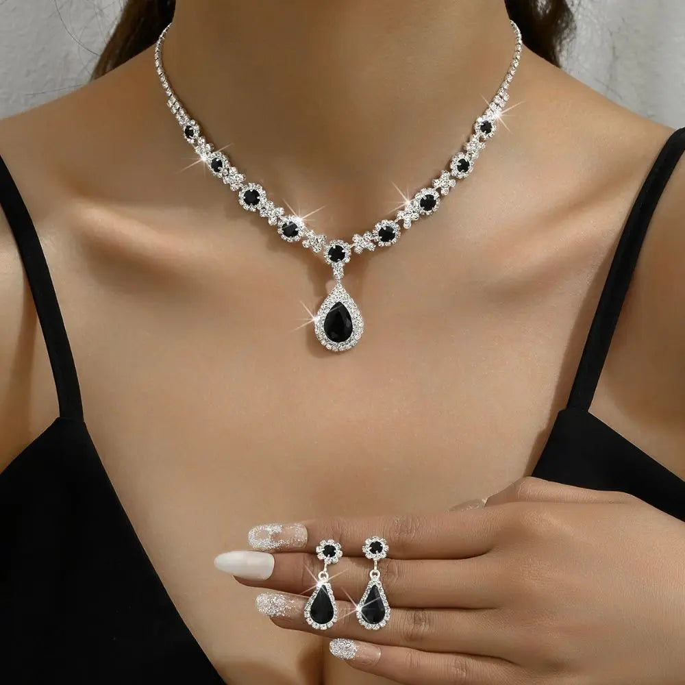 Luxury Crystal Water Drop Jewelry Set – Necklace & Earrings with Cubic Zirconia