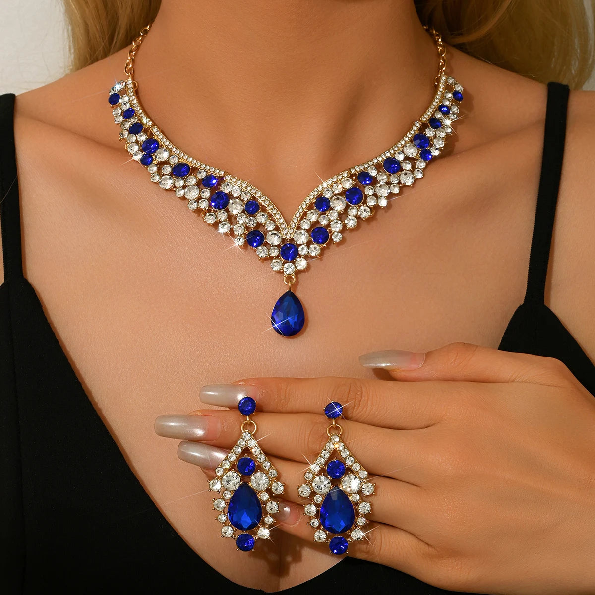 Luxury Crystal Necklace & Earrings Jewelry Set – Gold Tone Bridal Wedding Party Jewelry