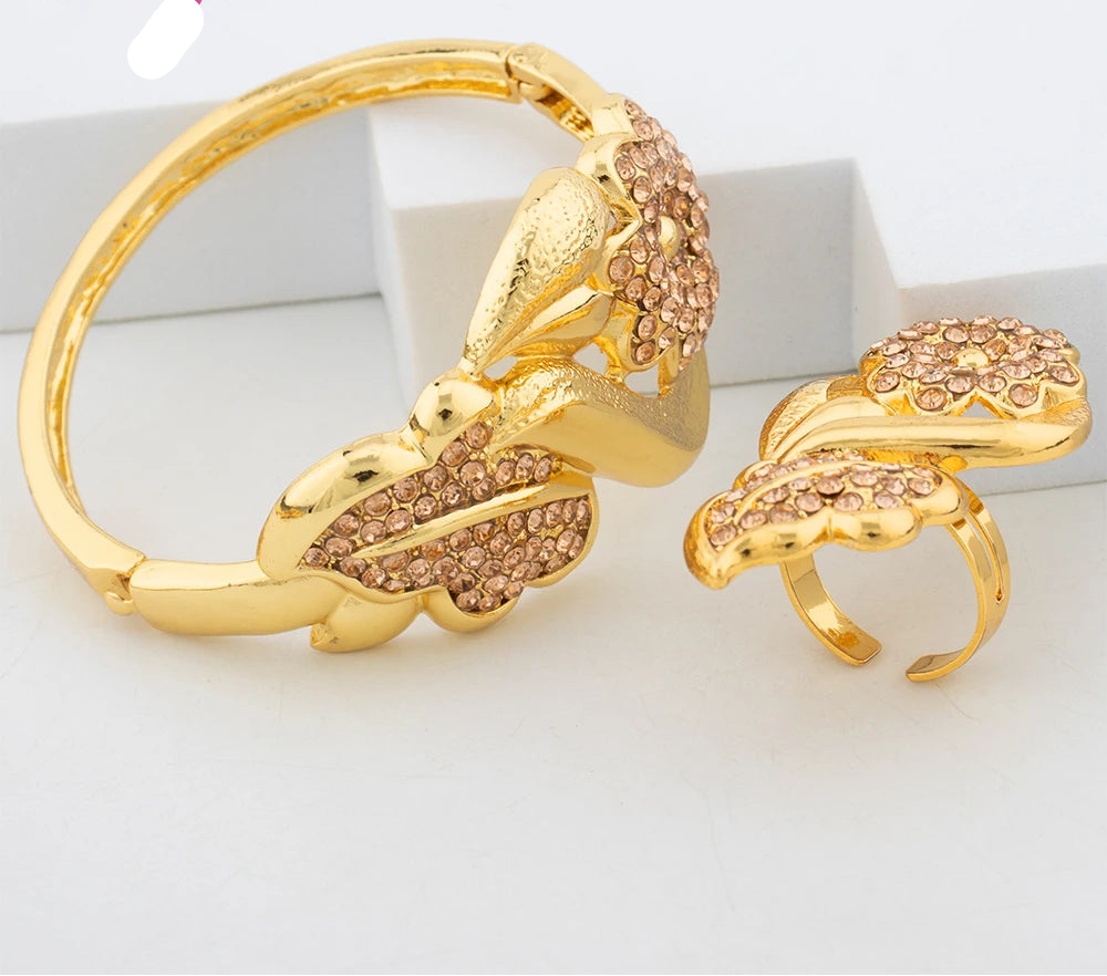 Luxury Gold-Plated Jewelry Set for Women – Necklace, Earrings, Bracelet & Ring
