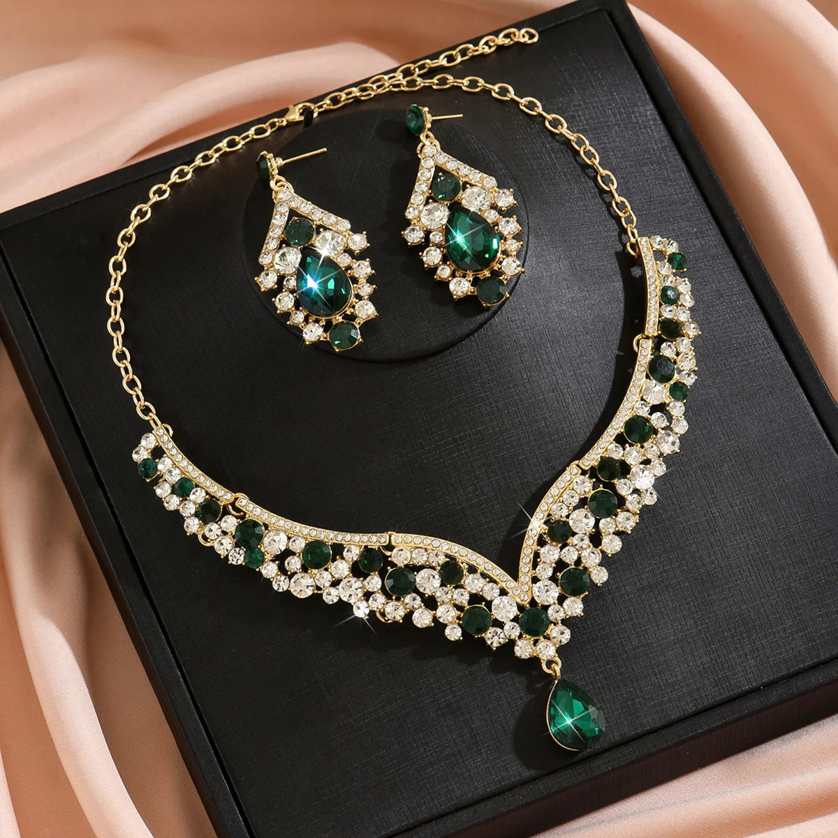 Luxury Crystal Necklace & Earrings Jewelry Set – Gold Tone Bridal Wedding Party Jewelry