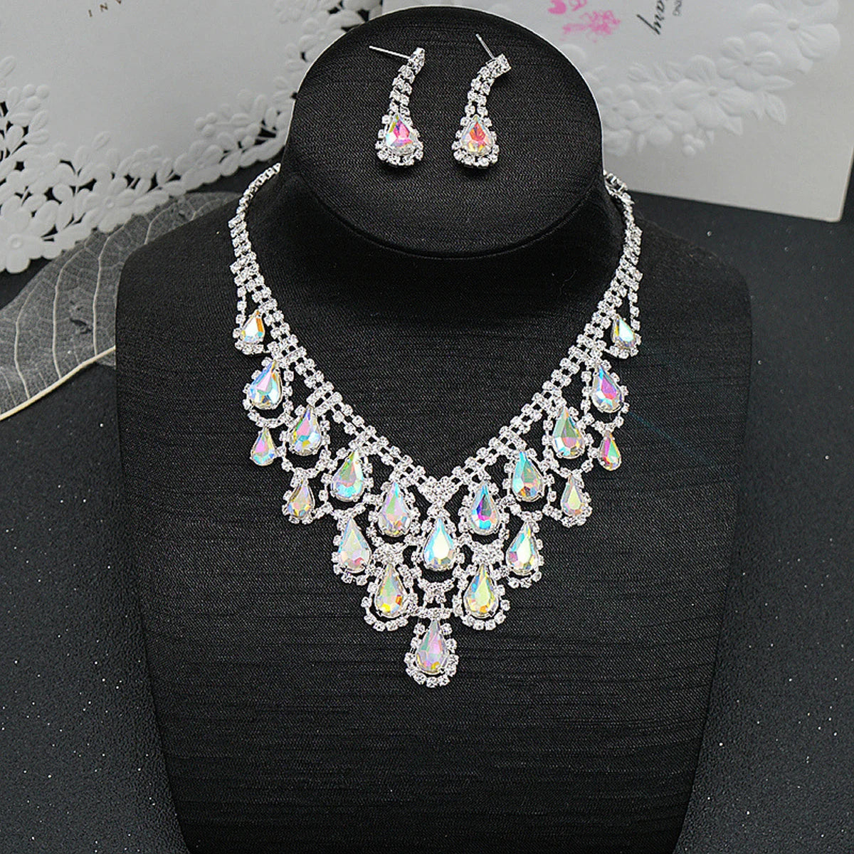Luxury Water Drop Tassel Necklace & Earrings Set – Bridal Wedding Jewelry