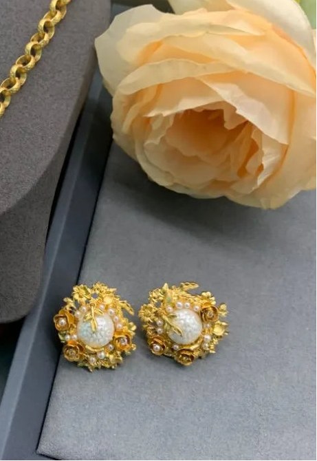 Luxury Pearl Crystal Earrings