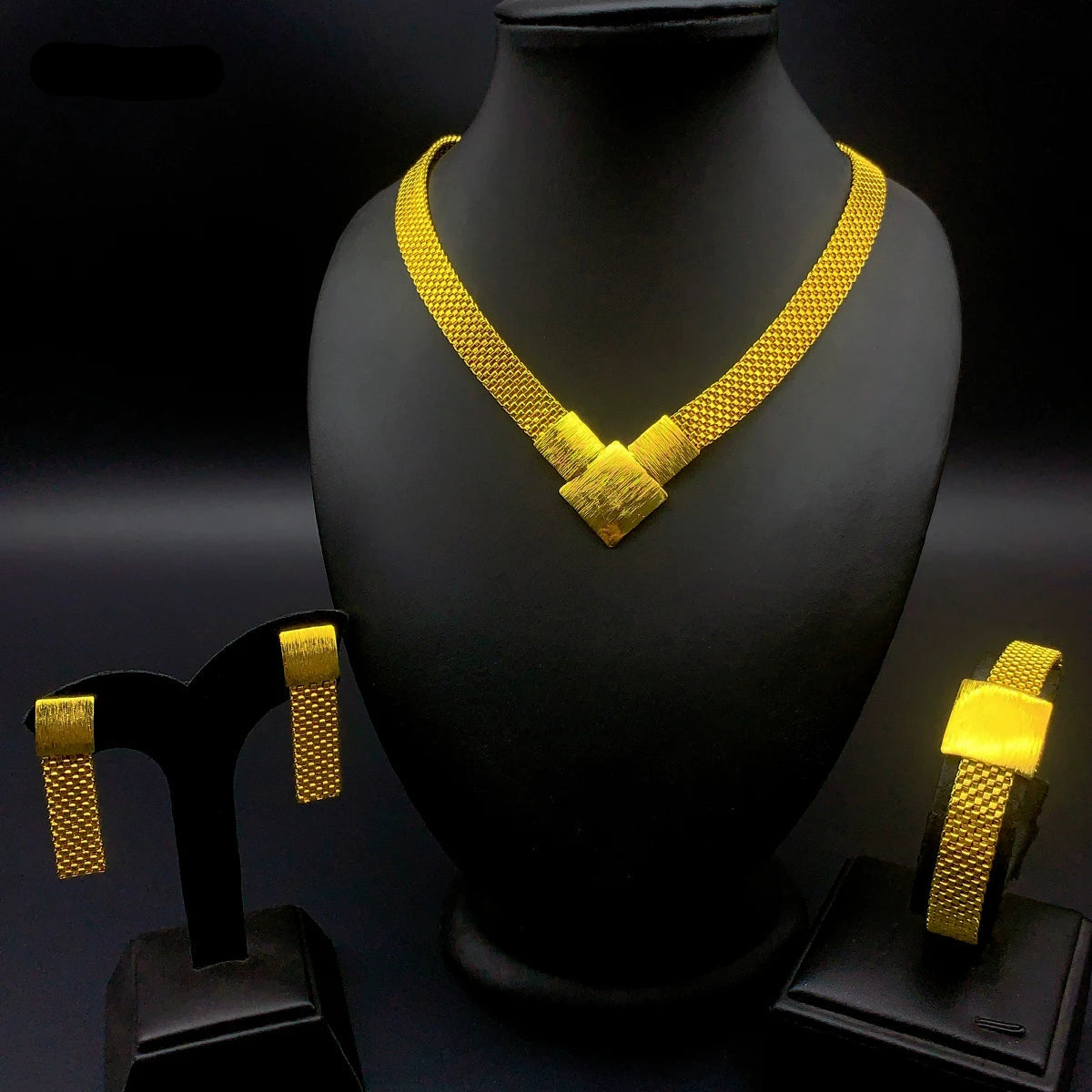 Luxury Gold Statement Necklace & Earrings & Bracelet  Set – For Bridal & Special Occasion