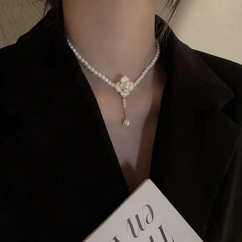 Pearl Flower Jewelry Set – Elegant Pearl Necklace, Earrings & Ring for Weddings & Special Occasions