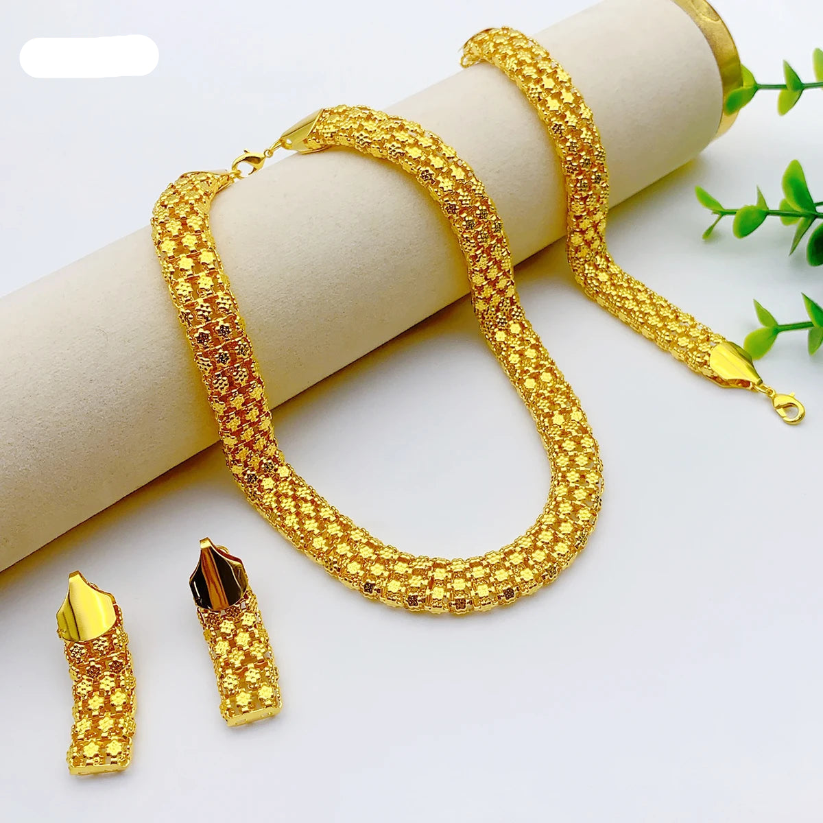 Luxury Gold Statement Necklace & Earrings & Bracelet  Set – For Bridal & Special Occasion