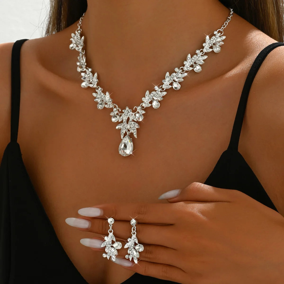 Luxury Crystal Bridal Jewelry Set – Necklace, Earrings, Wedding & Evening Elegance
