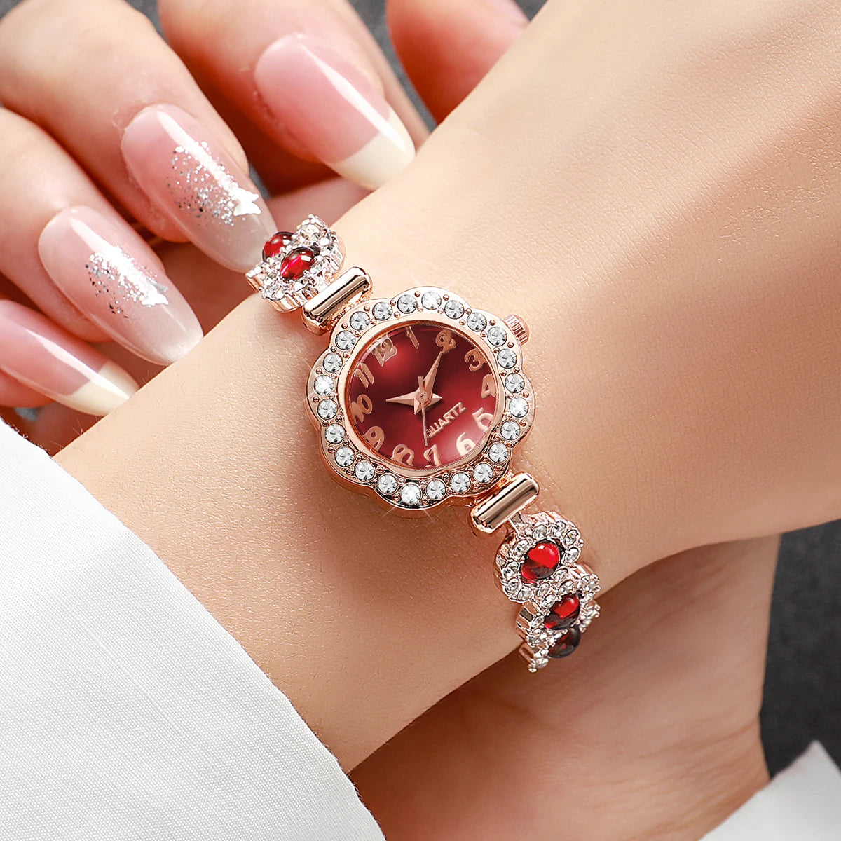 Luxury Women’s Stainless Steel Watch – Elegant Fashion Dress Timepiece