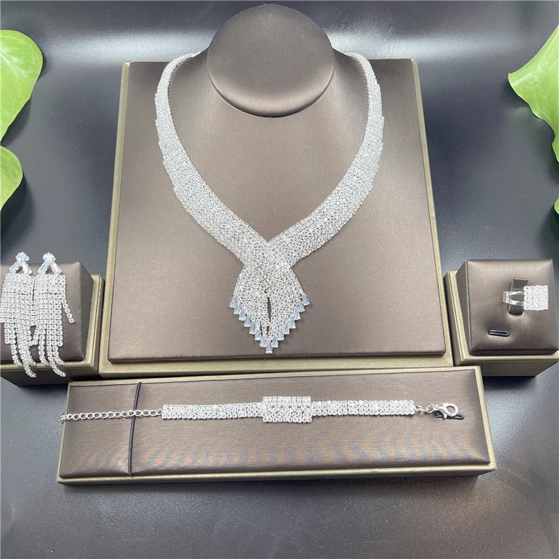 ✨ Luxury Crystal Bridal Jewelry Set – 4 Pieces ✨