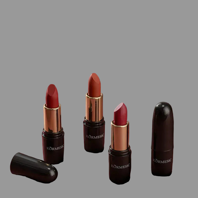 Soft Matte Lipstick – Moisturizing, Long-Lasting Color