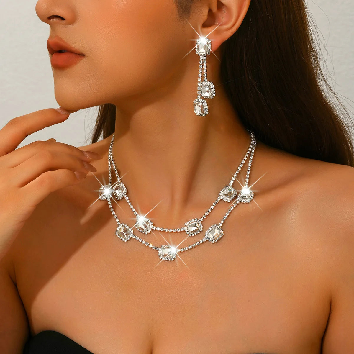 Luxury 2-Piece Jewelry Set – Necklace & Earrings