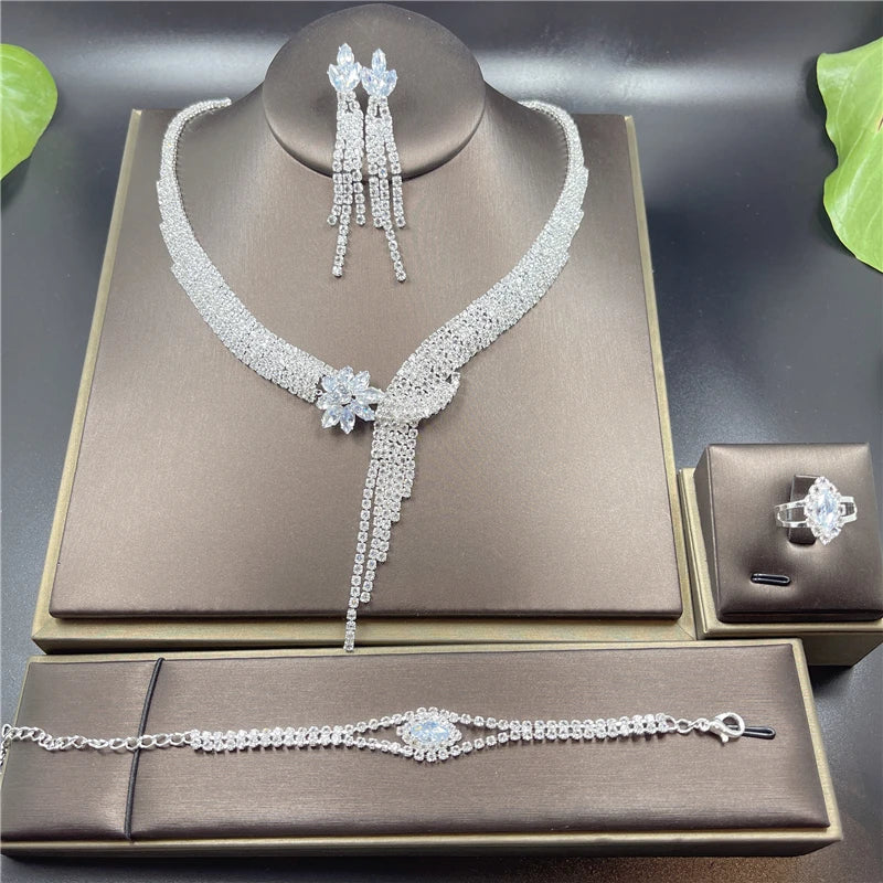 ✨ Luxury Crystal Bridal Jewelry Set – 4 Pieces ✨