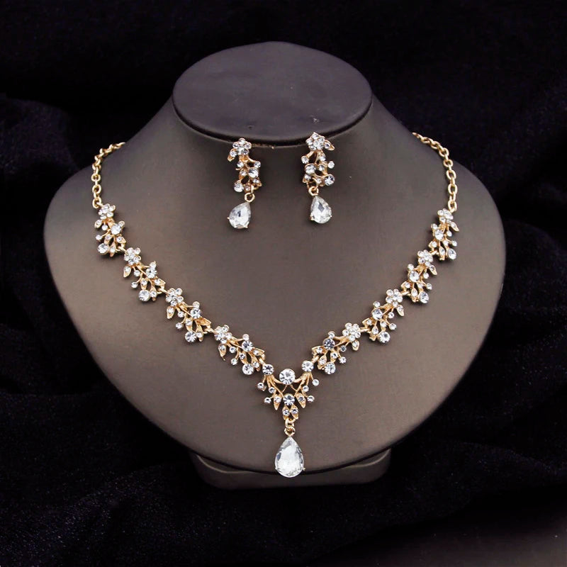 Luxury Crystal Choker Necklace & Earrings Set – Elegant Bridal & Evening Jewelry