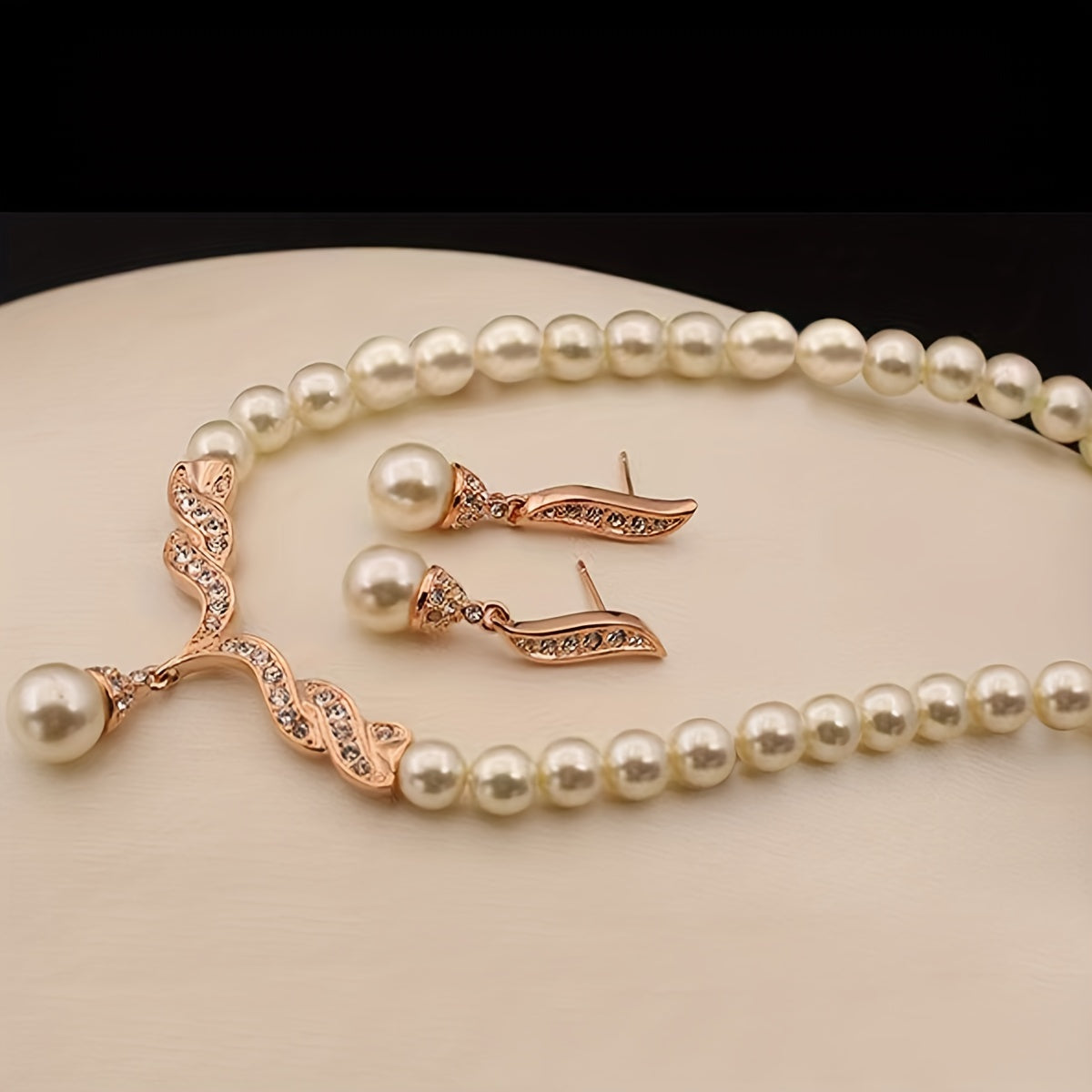 Luxury pearl-wedding-jewelry-set