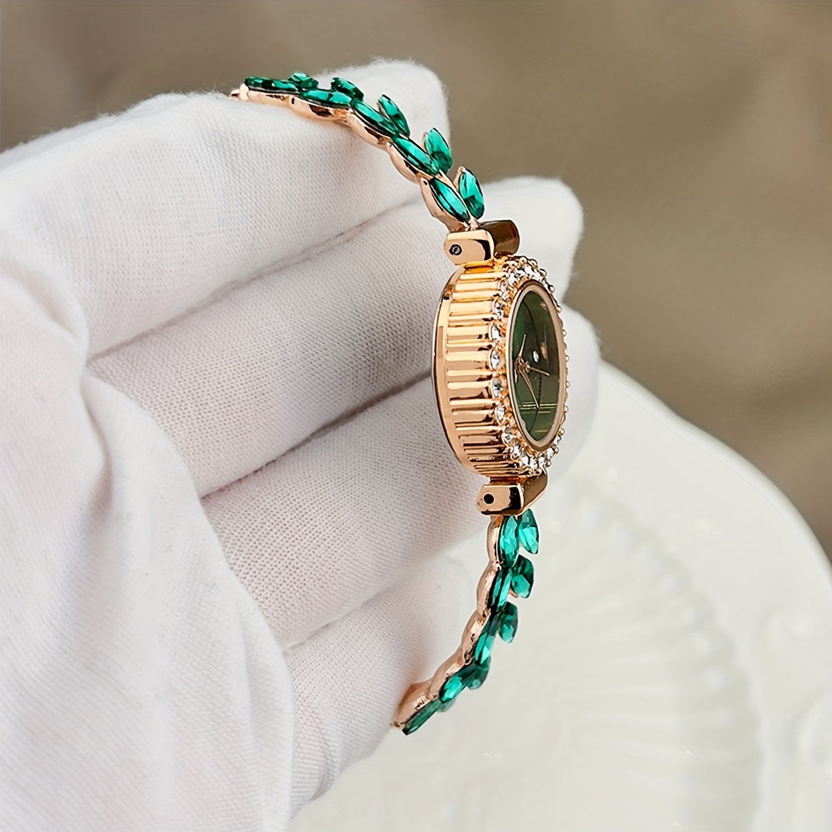 Quartz Watch for Women - Adjustable Analog Wrist, Vintage Elegant Baroque Rhinestone